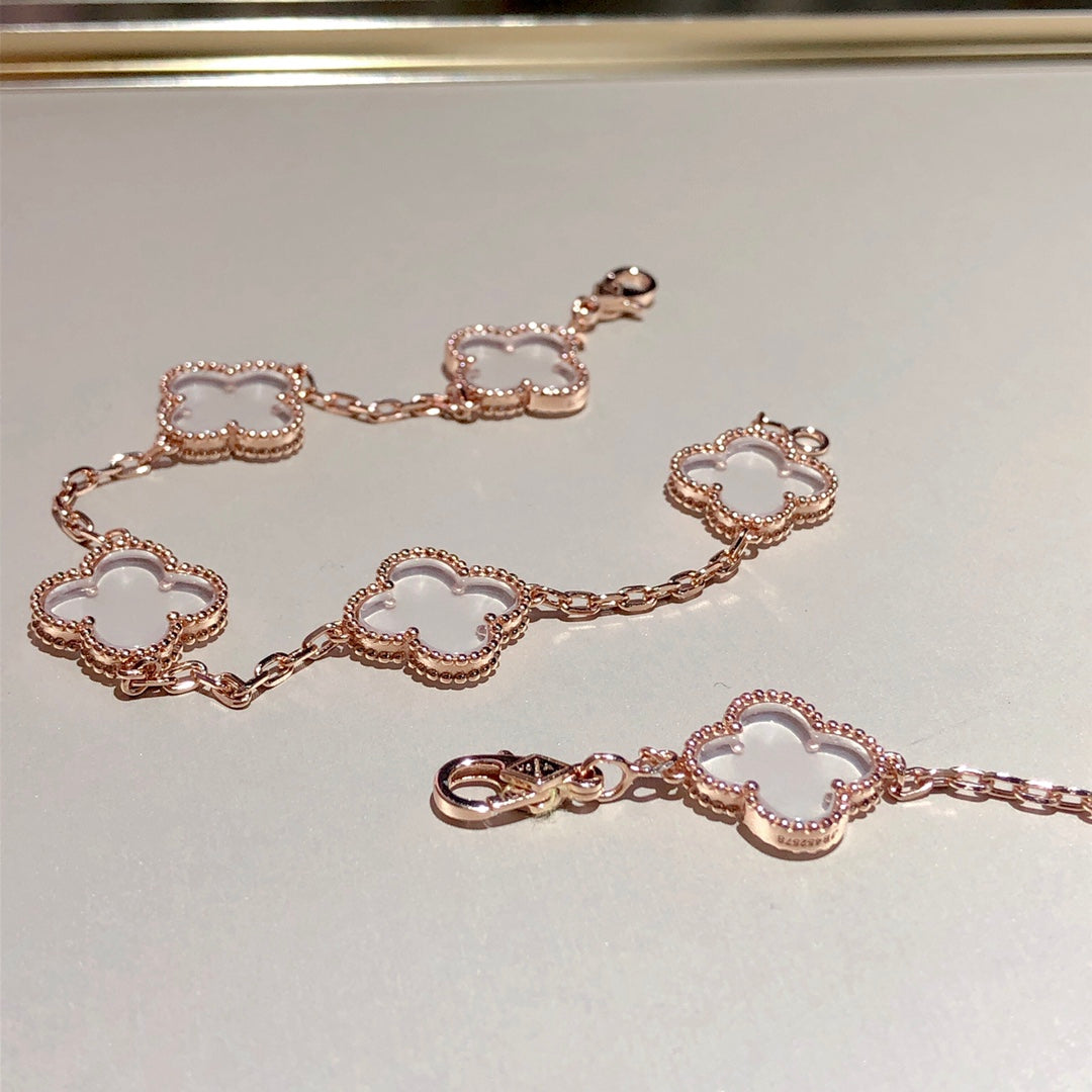 [⭐Shinejoy]クローバー5モチーフ ロッククリスタルブレスレット