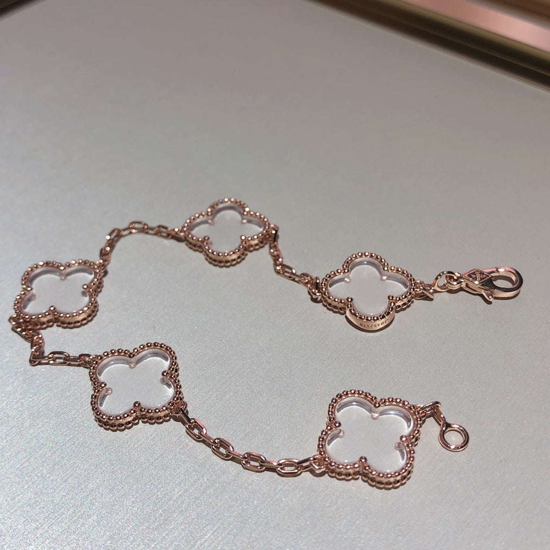 [⭐Shinejoy]クローバー5モチーフ ロッククリスタルブレスレット
