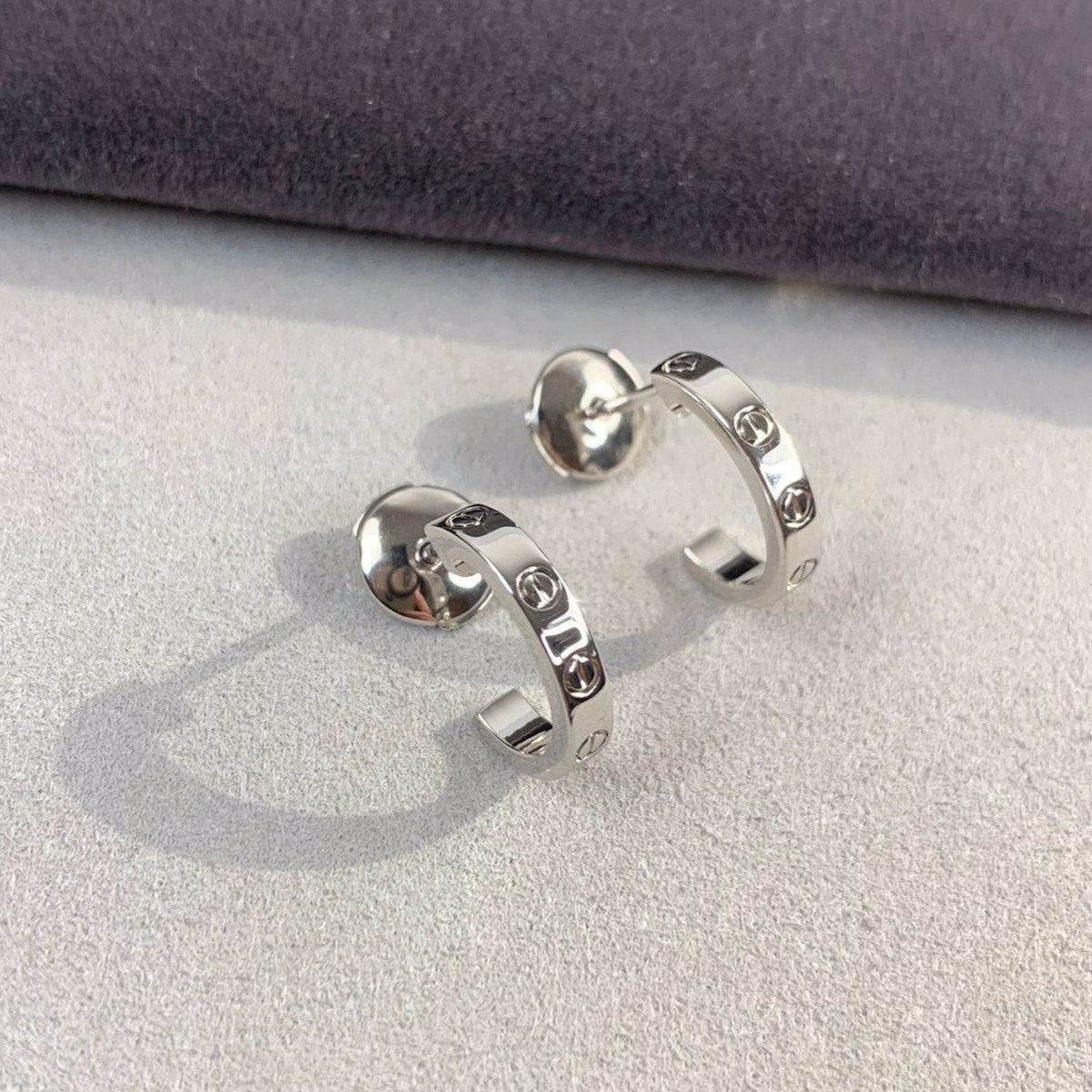 [⭐Shinejoy]LOVE EARRINGS 2.65MM シルバー