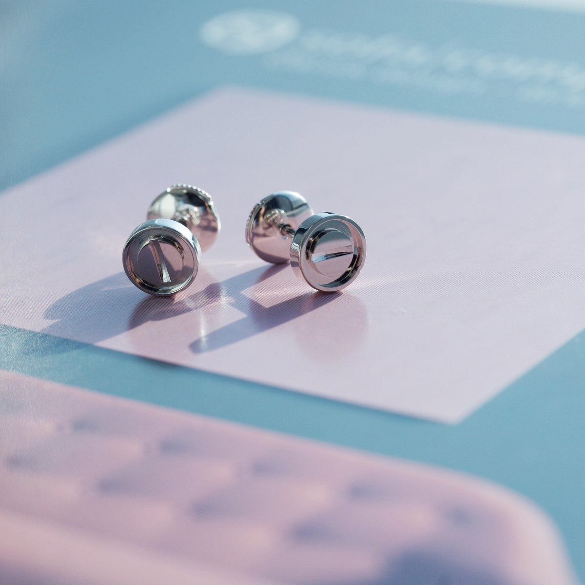 [⭐Shinejoy]LOVE ピアス シルバー 10MM