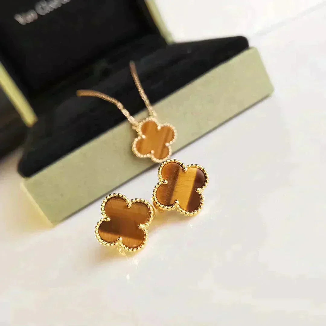 [⭐Shinejoy]CLOVER MEDIUM 1 MOTIFS TIGER EYE EARRINGS
