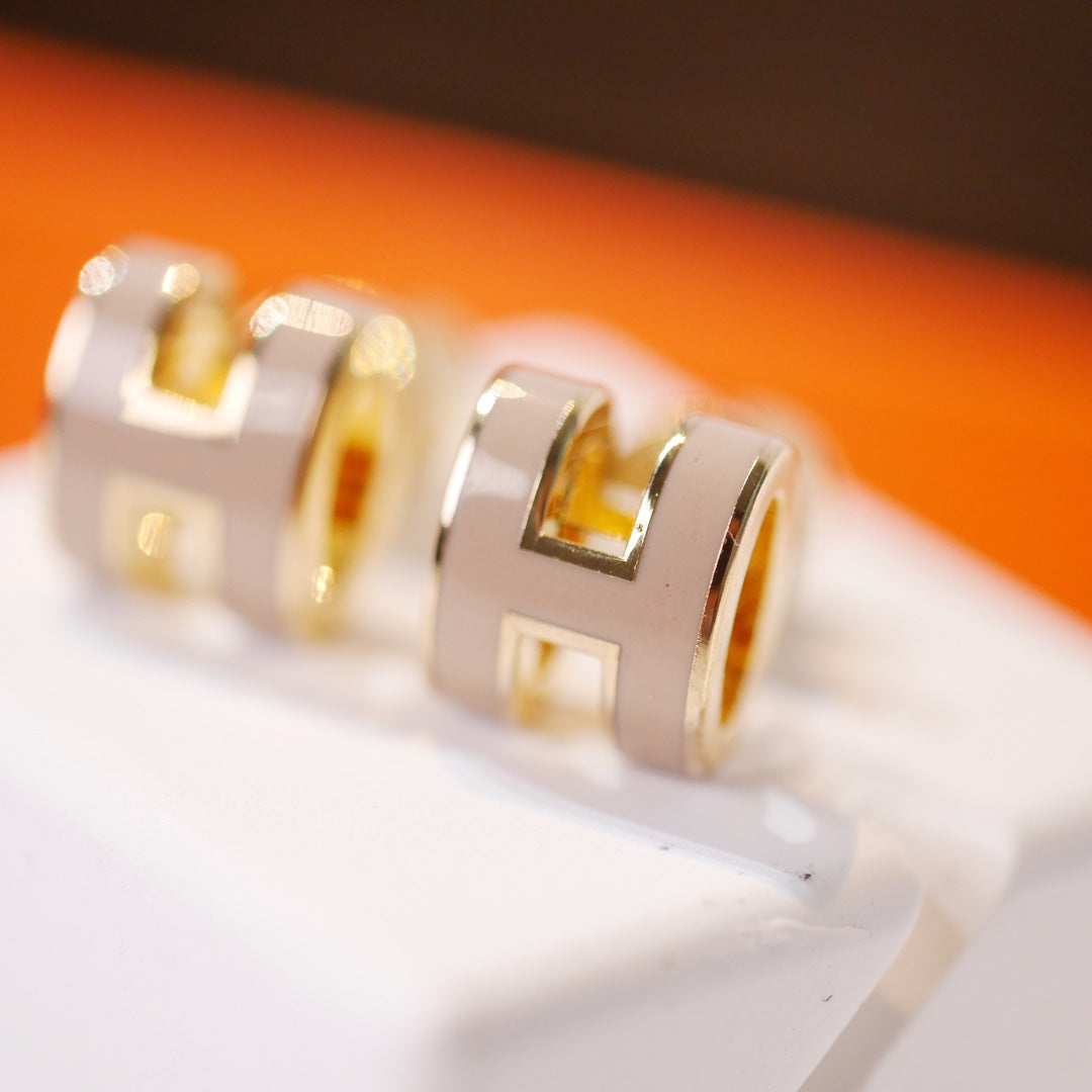 [⭐Shinejoy]MINI POP H ゴールドピアス グレー