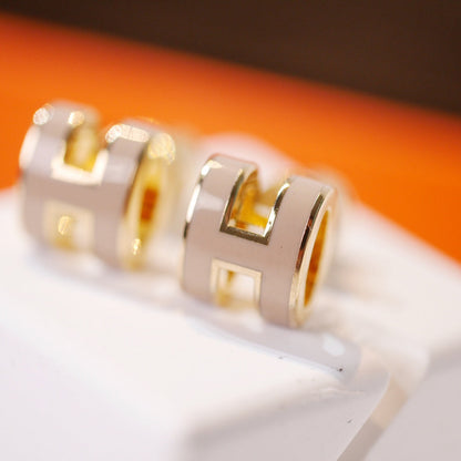[⭐Shinejoy]MINI POP H ゴールドピアス グレー