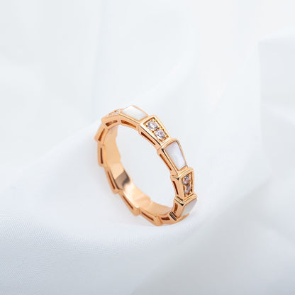 [⭐Shinejoy]セルペンティ リング ピンクゴールド ダイヤモンド マザー・オブ・パール 3mm