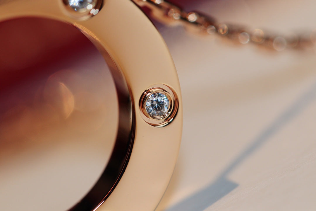 [⭐Shinejoy]LOVE ネックレス 16MM 6ダイヤモンド ピンクゴールド
