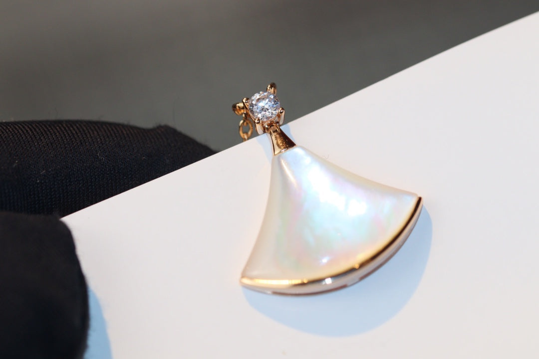 [⭐Shinejoy]DREAM HALSKETTE WEISSES PERLMUTT ROSÉGOLD 1 DIAMANT