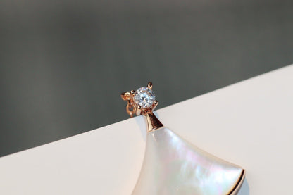 [⭐Shinejoy]DREAM HALSKETTE WEISSES PERLMUTT ROSÉGOLD 1 DIAMANT