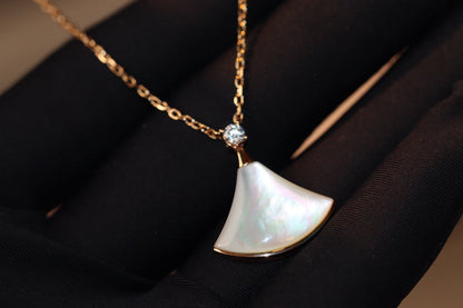 [⭐Shinejoy]DREAM HALSKETTE WEISSES PERLMUTT ROSÉGOLD 1 DIAMANT