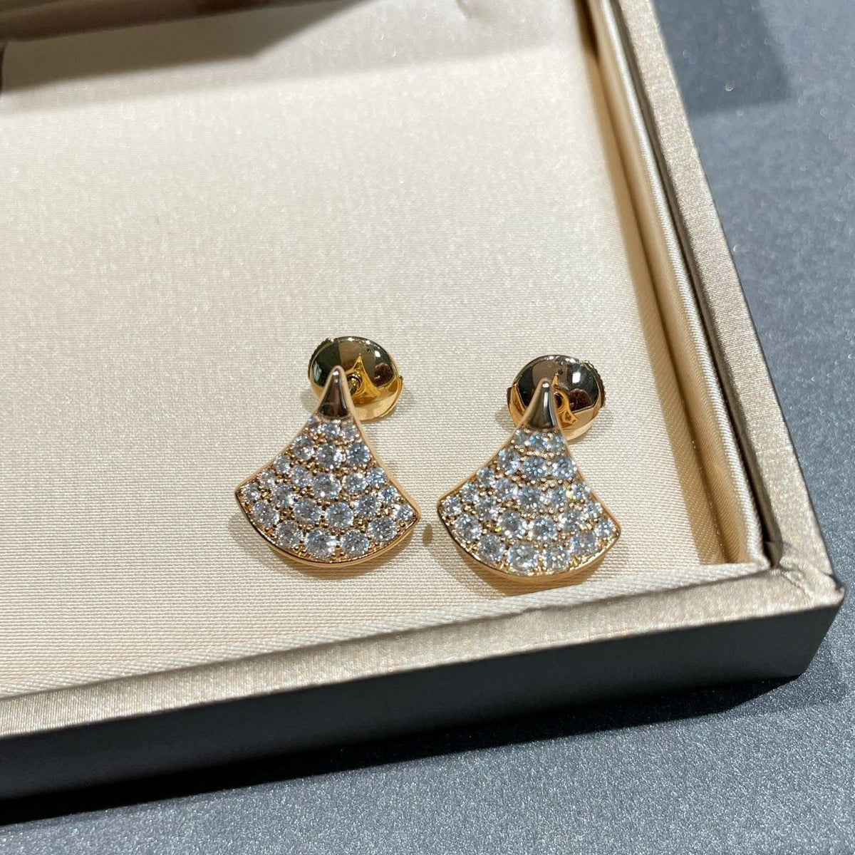 [⭐Shinejoy]ドリーム スタッドピアス ダイヤモンド