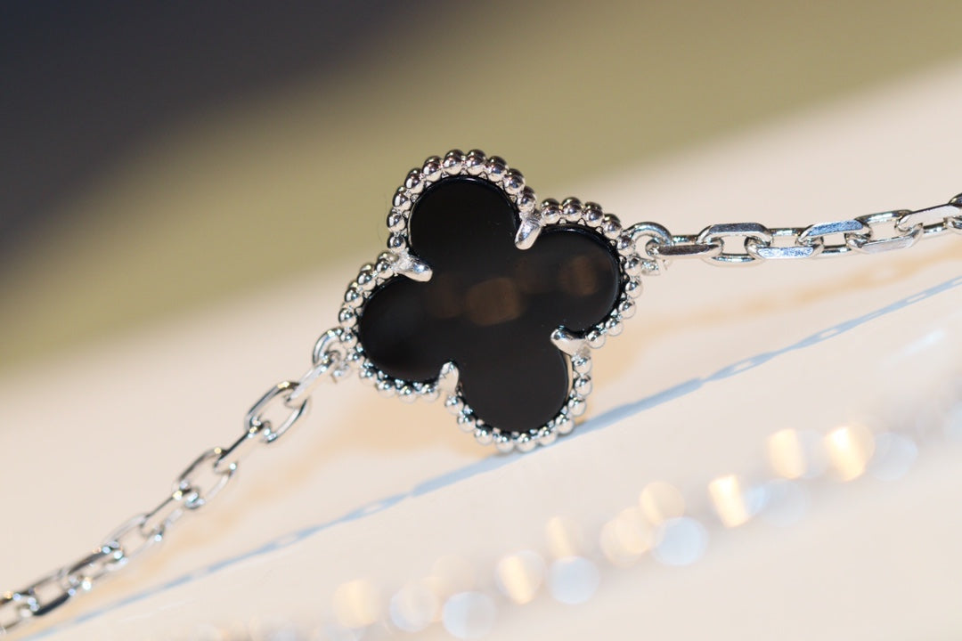[⭐Shinejoy]CLOVER 20モチーフ オニキス ダイヤモンド シルバー