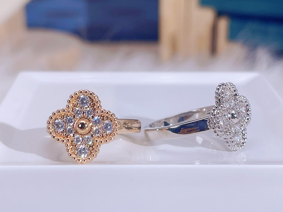 [⭐Shinejoy]KLEEBLATT-DIAMANT-RING