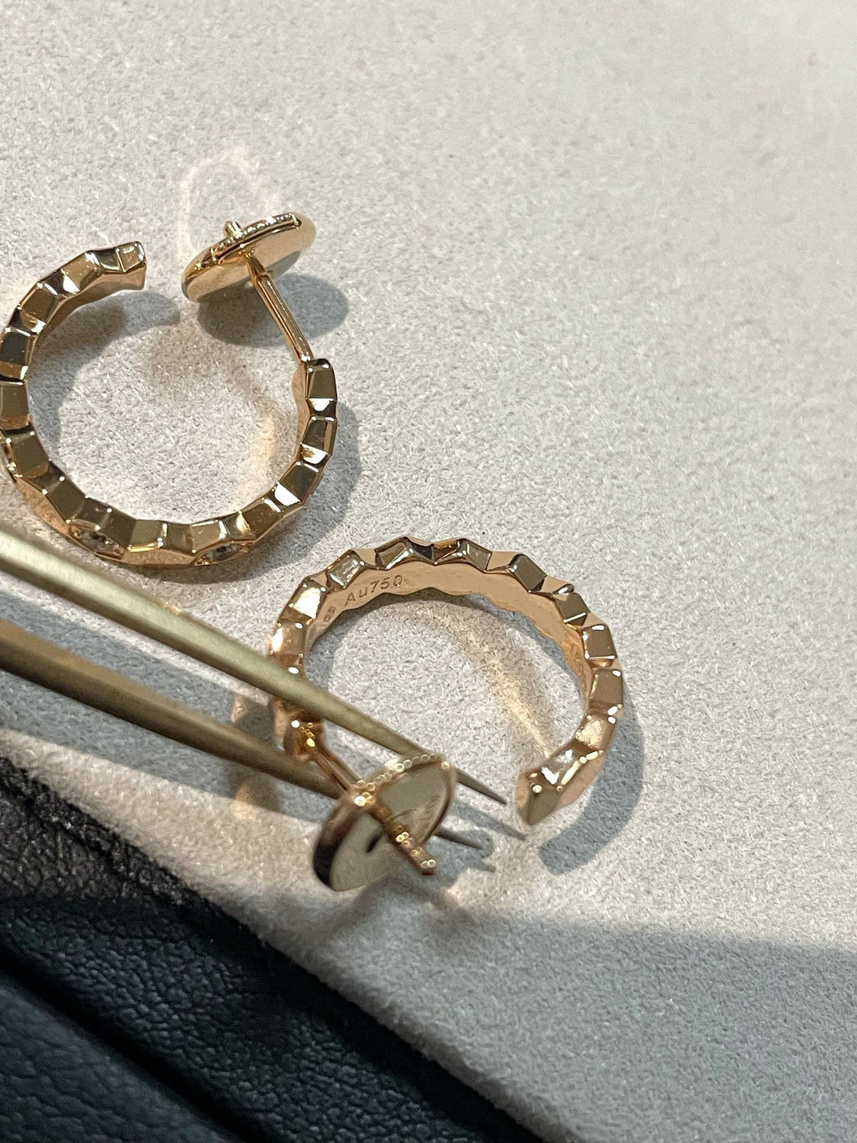 [⭐Shinejoy]透かし彫り四つ葉のクローバー型リング