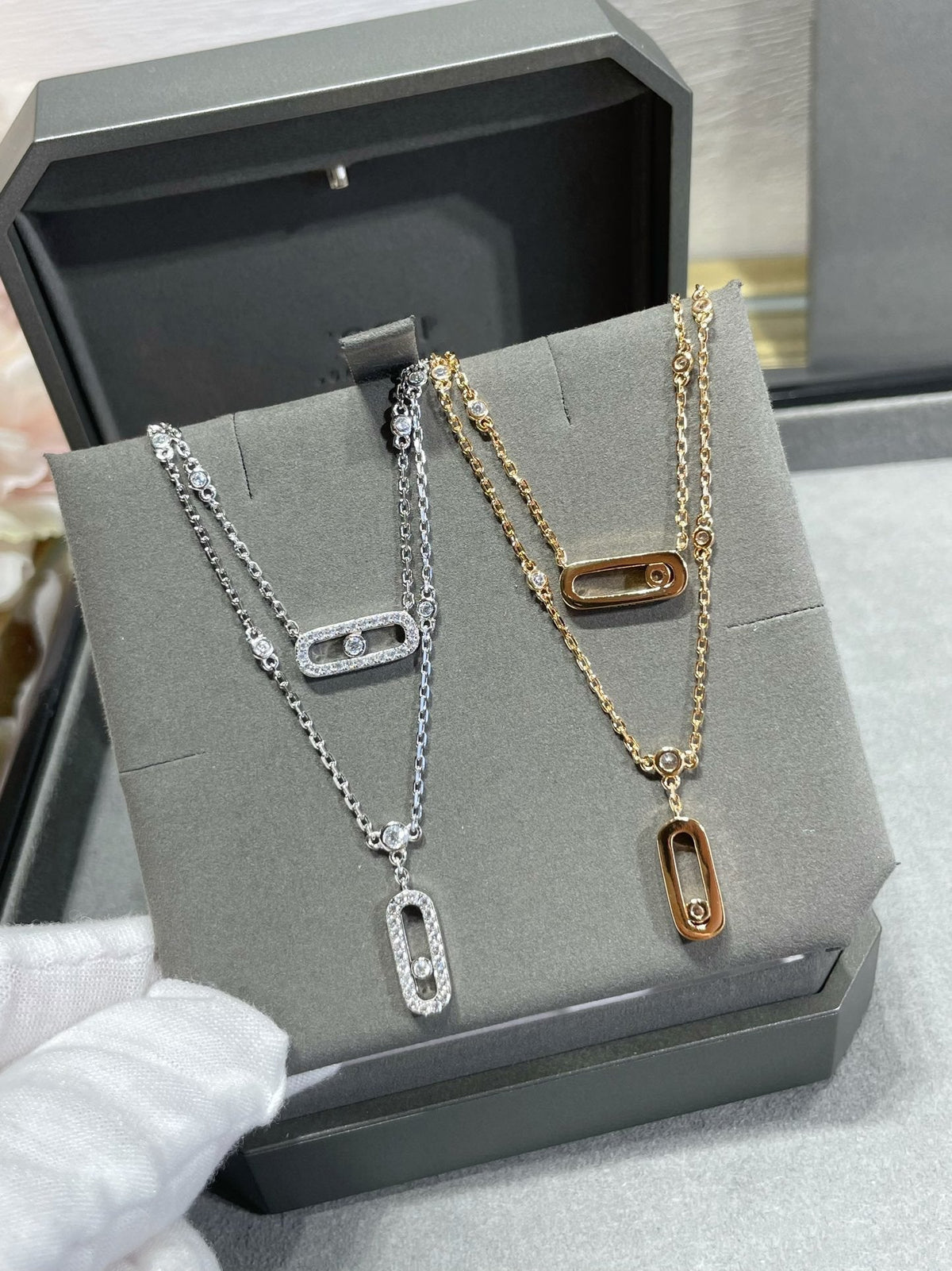 {
  "⭐Shinejoy": "2連ダイヤモンドネックレス"
}