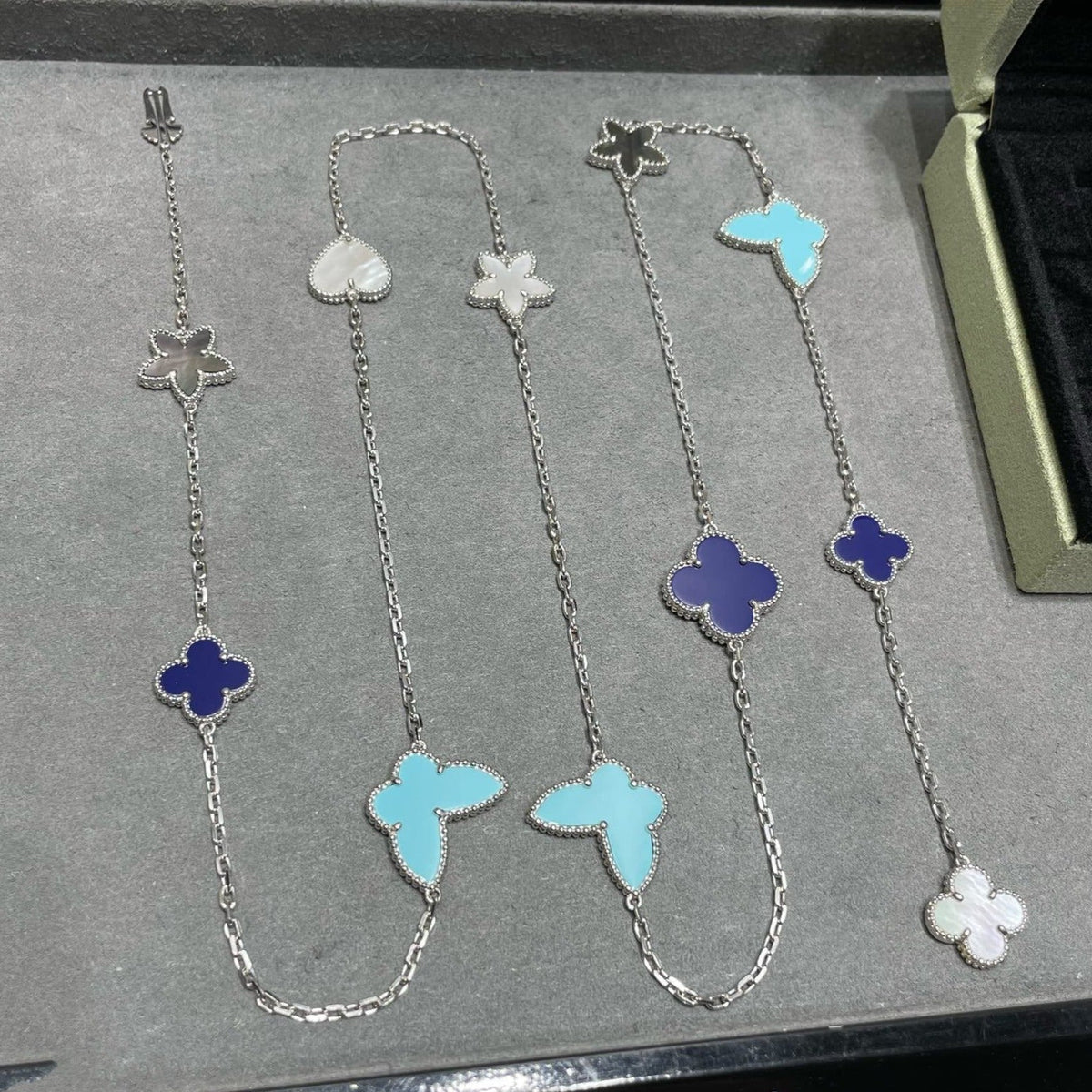 [⭐Shinejoy]ラッキークローバー シルバー 11モチーフ ネックレス