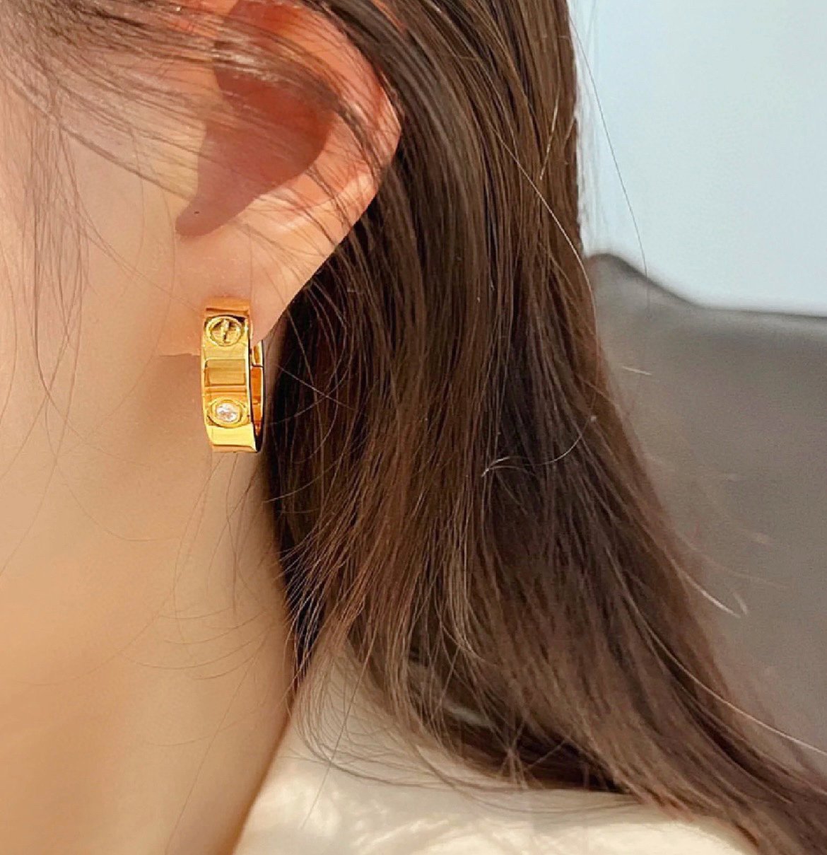 [⭐Shinejoy]LOVE 5.5MM 1粒ダイヤモンドピアス