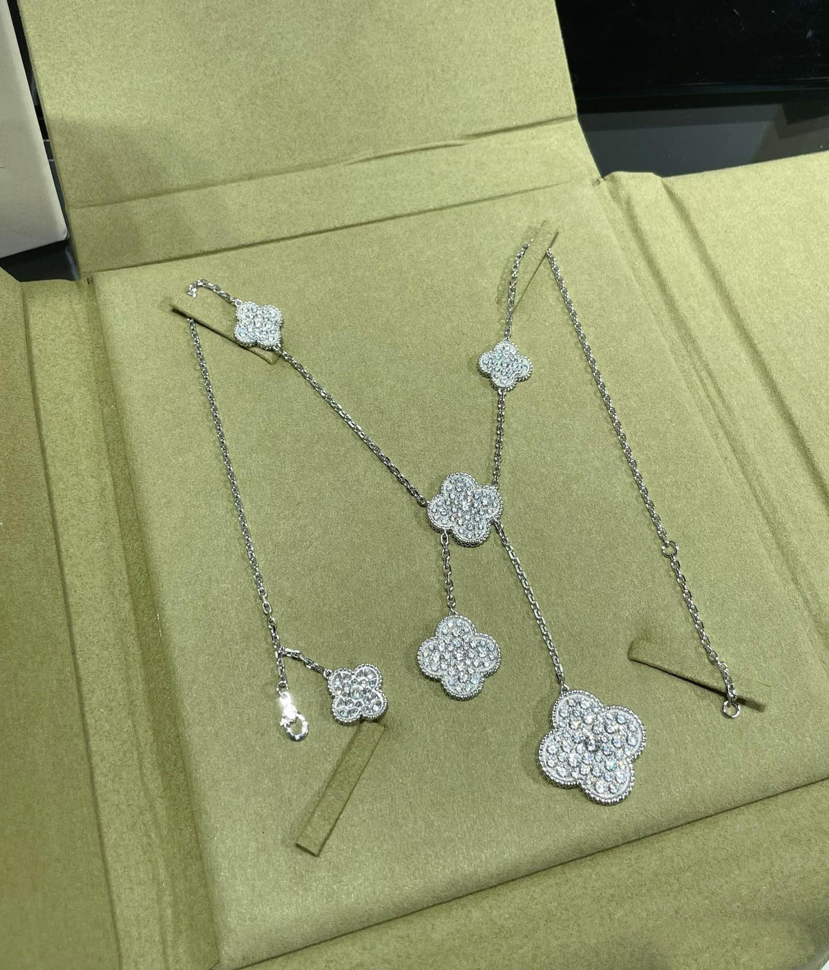 [⭐Shinejoy]クローバー 6モチーフ ダイヤモンドパヴェ ネックレス