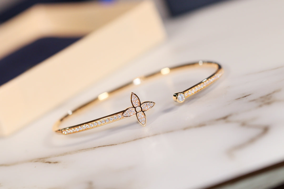 [⭐Shinejoy]IDYLLE GOLD OPEN BRACELET DIAMOND PAVED