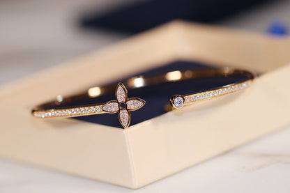 [⭐Shinejoy]IDYLLE GOLD OPEN BRACELET DIAMOND PAVED
