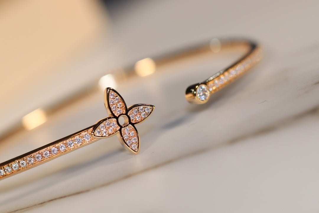 [⭐Shinejoy]IDYLLE GOLD OPEN BRACELET DIAMOND PAVED