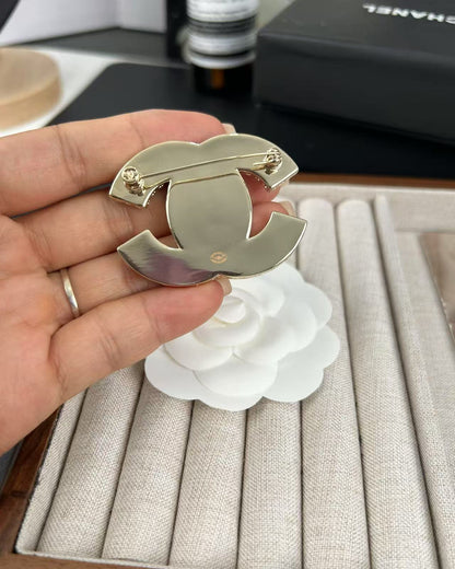 [⭐Shinejoy]Pink Resin Classic Brooch 5cm