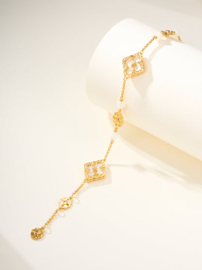 [⭐Shinejoy]B.C.L ENAMELED Three-Flower Bracelet（Trumpet)