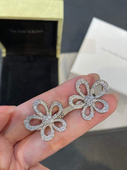 [⭐Shinejoy]フラワーレースピアス フルダイヤモンド