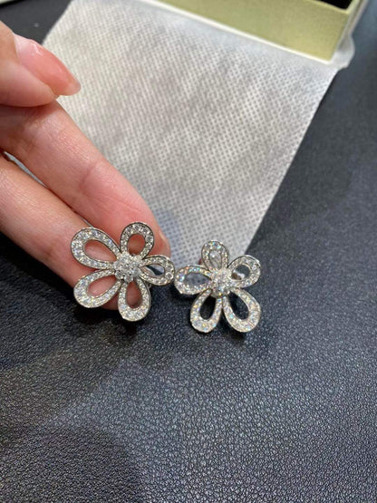 [⭐Shinejoy]フラワーレースピアス フルダイヤモンド