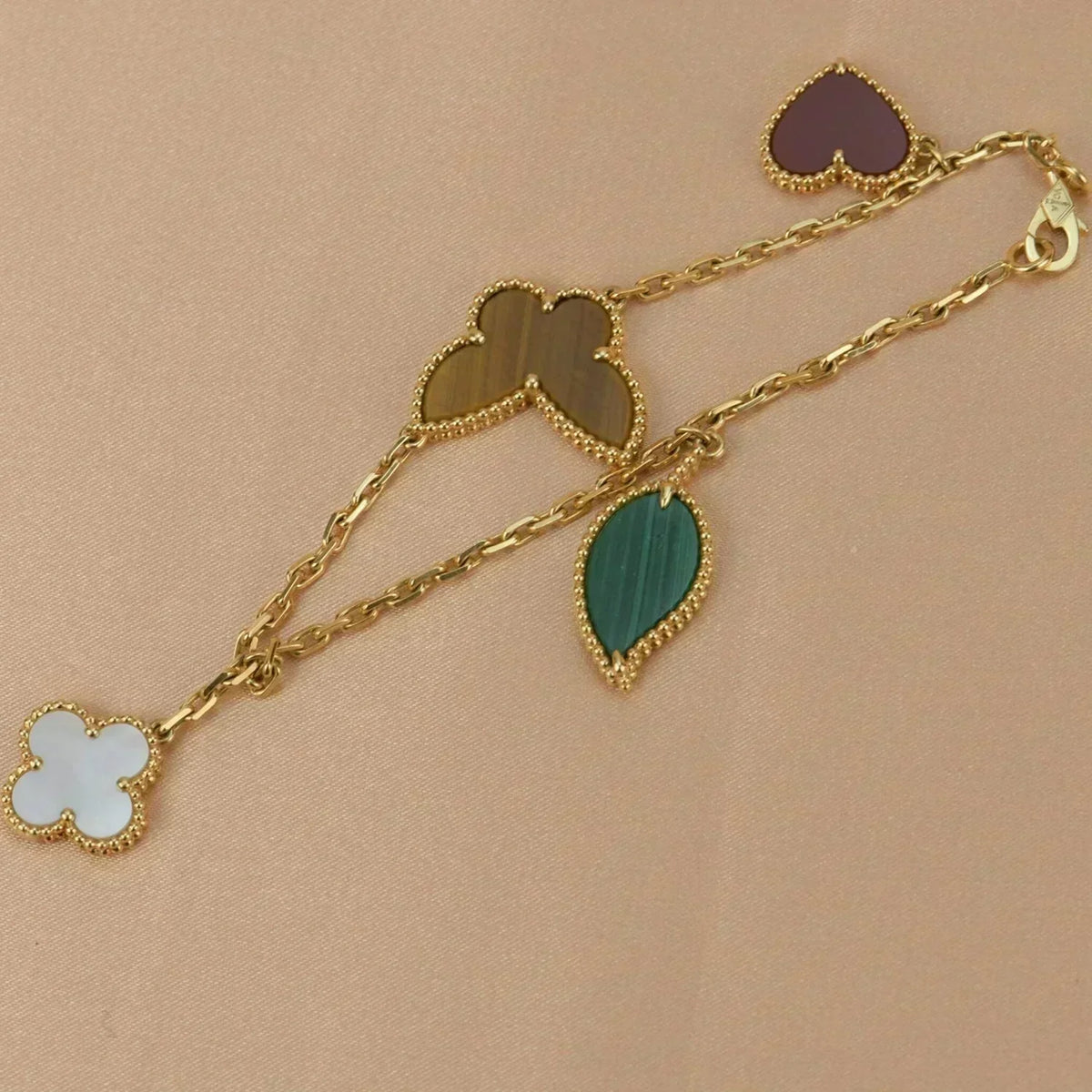 [⭐Shinejoy]LUCKY SPRING 5-MOTIV-ARMBAND IN GOLD