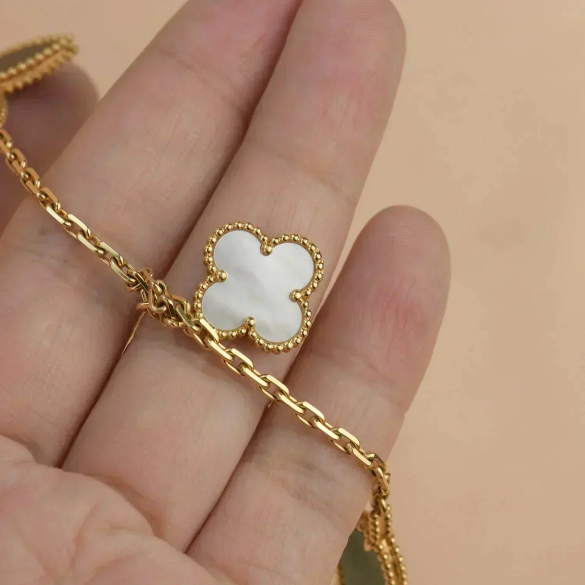 [⭐Shinejoy]LUCKY SPRING 5-MOTIV-ARMBAND IN GOLD