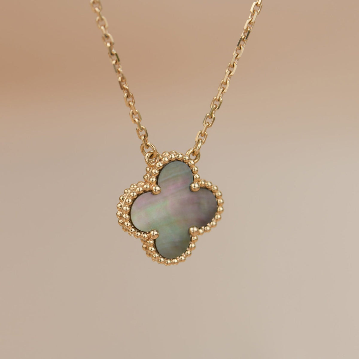 [⭐Shinejoy]CLOVER 15MM グレーマザーオブパールネックレス