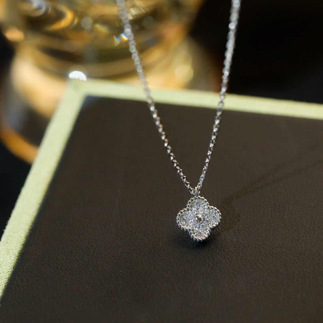 [⭐Shinejoy] CLOVER MINI 9,5 MM DIAMANT-KETTENANHÄNGER