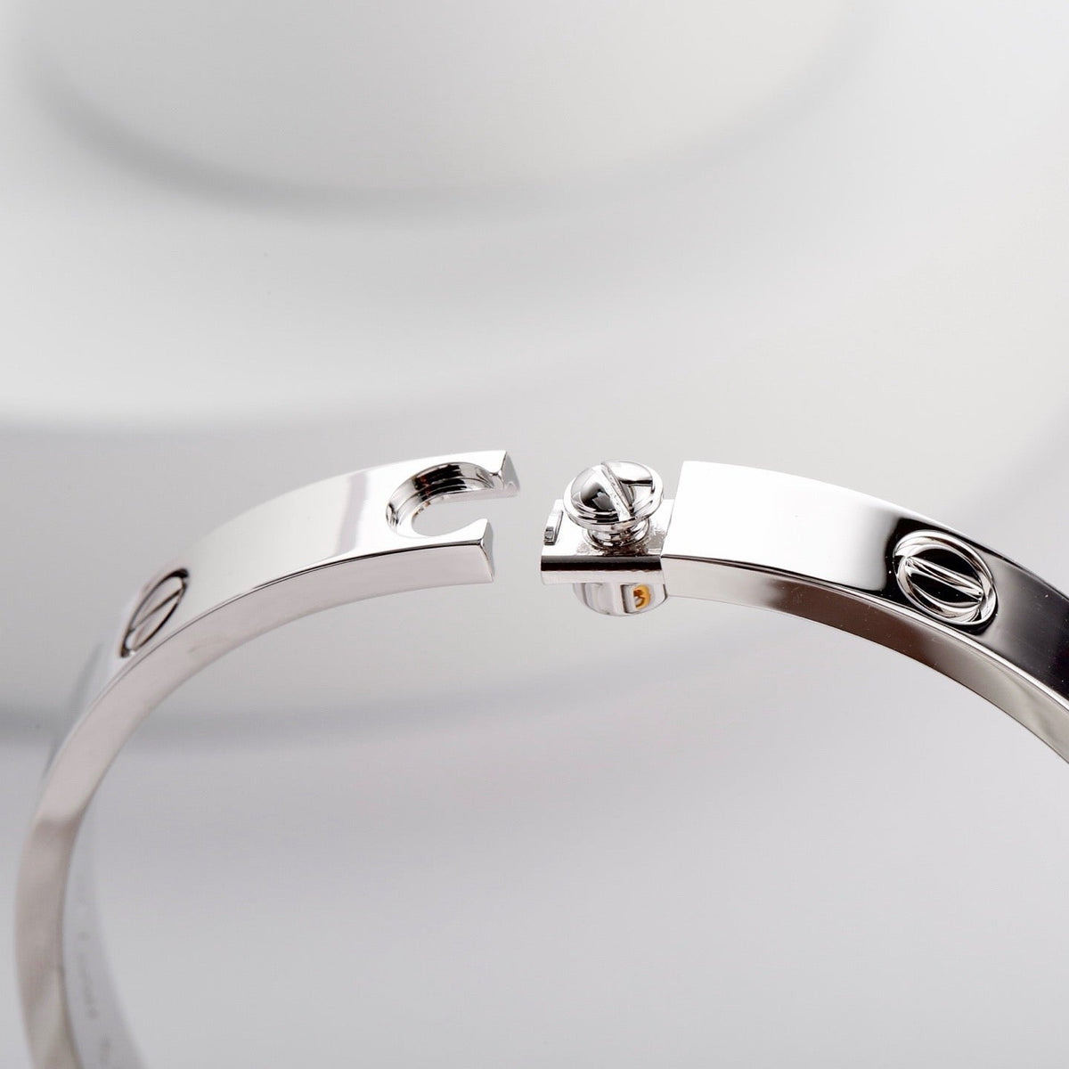 [⭐Shinejoy]LOVE ブレスレット 6.1MM ダイヤモンドなし