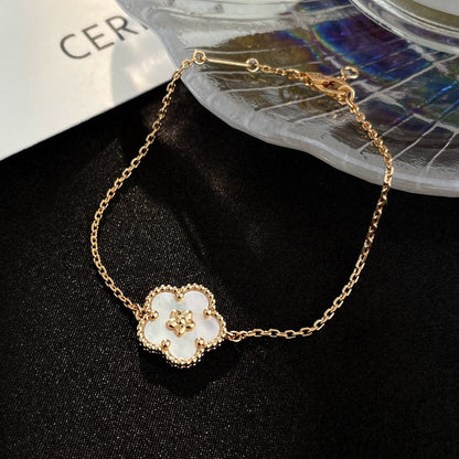 [⭐Shinejoy]LUCKY WHITE MOP PLUM BLOSSOM  BRACELET