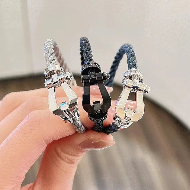 [⭐Shinejoy]FORCE LARGE HORSESHOE HALF DIAMOND BRACELET SILVER