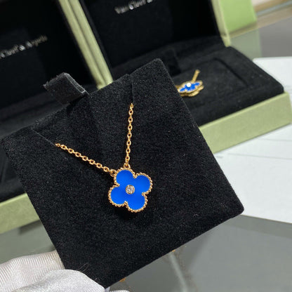 [⭐Shinejoy]CLOVER 15MM DIAMOND AND BLUE AGATE NECKLACE