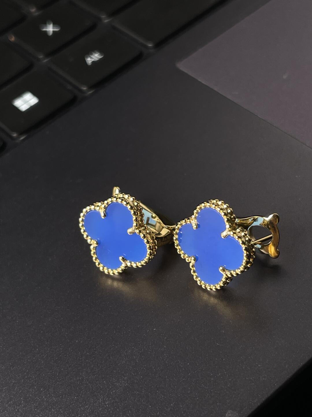 [⭐Shinejoy] クローバー ラージ (20mm) 1モチーフ ブルーマザーオブパール スタッドピアス