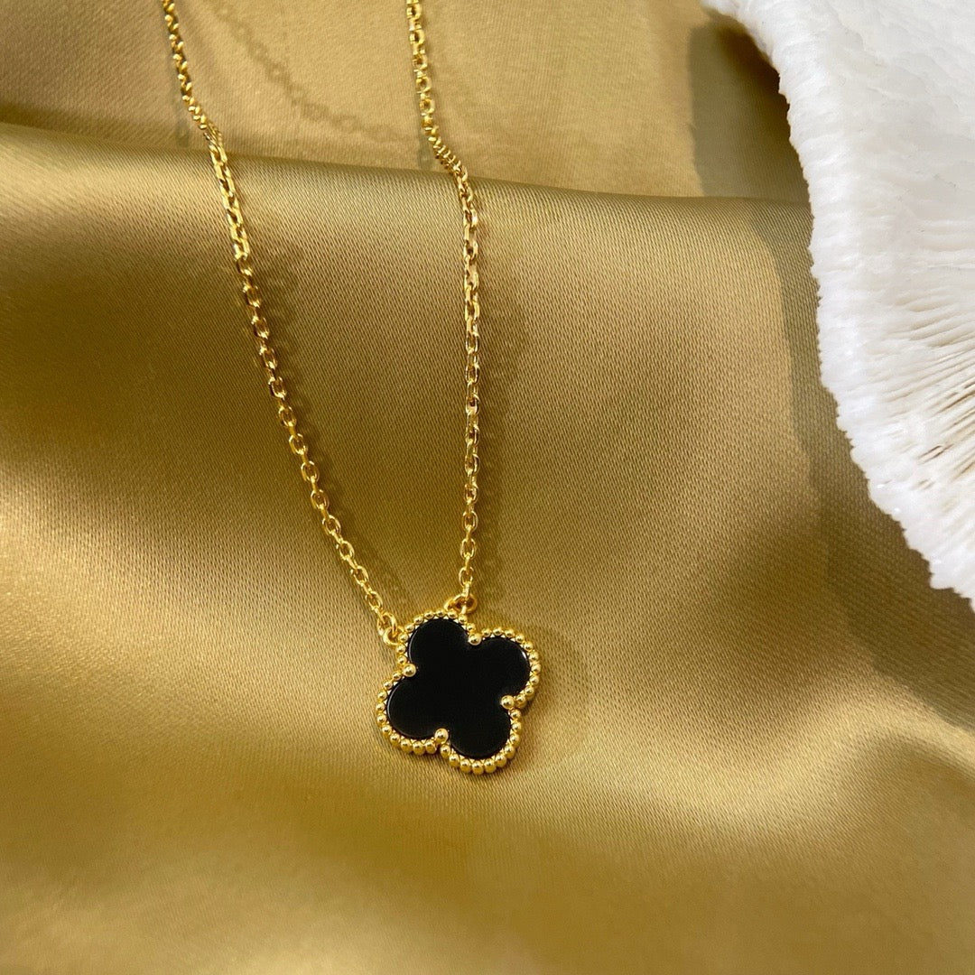 [⭐Shinejoy]CLOVER 15MM ブラックオニキス シングルフラワーネックレス