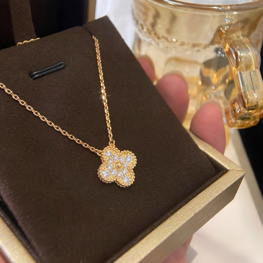 [⭐Shinejoy]クローバー 15MM ダイヤモンド シングル フラワー ネックレス