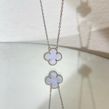 [⭐Shinejoy]クローバー 15mm ブルーカルセドニー ネックレス シルバー
