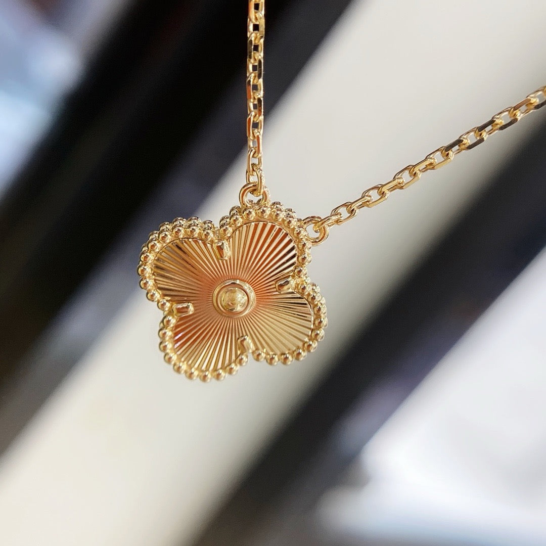 [⭐Shinejoy]CLOVER 15MM LASER-HALSKETTE