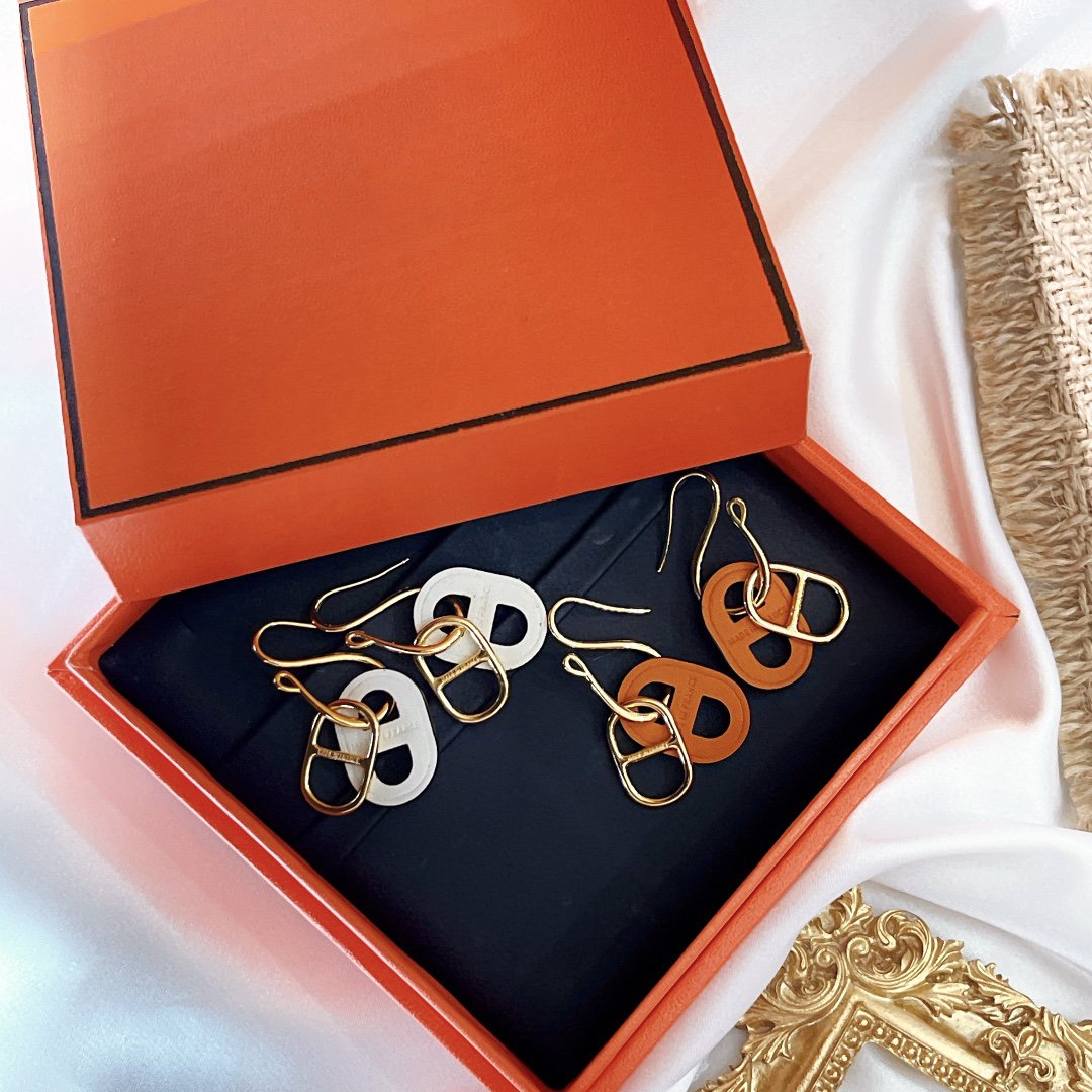[⭐Shinejoy]HM O'MAILLON ゴールドピアス