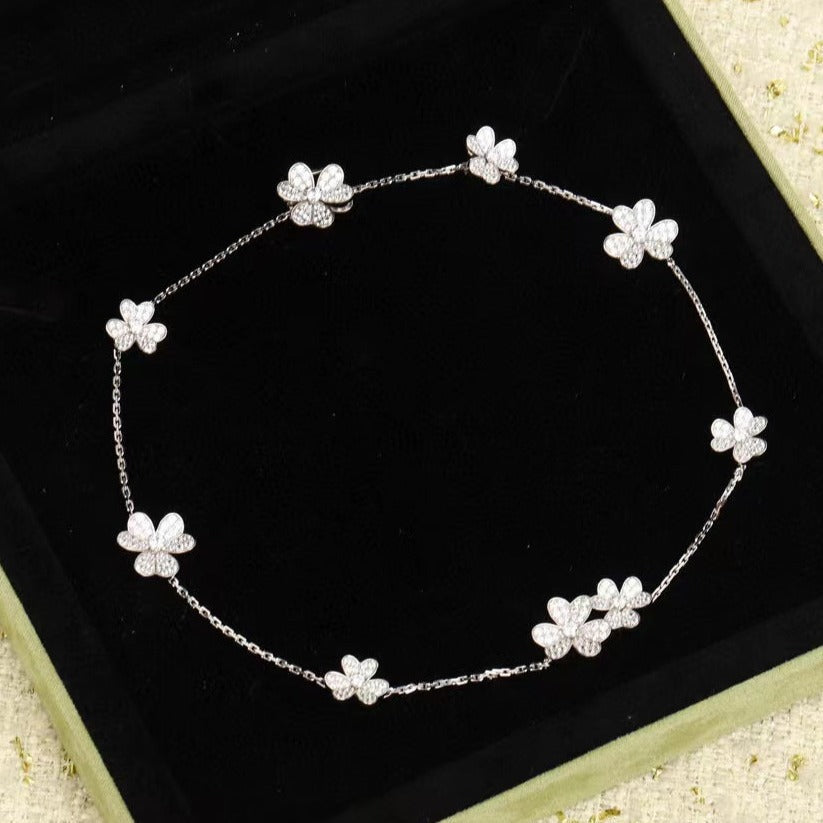 {
"⭐Shinejoy": "⭐Shinejoy",
"FRIVOLE SILVER 9 FLOWERS NECKLACE": "フリヴォル シルバー 9フラワー ネックレス"
}