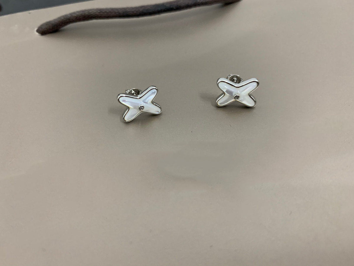 [⭐Shinejoy]JEUX DE WHITE MOP SILVER DIAMOND EARRINGS