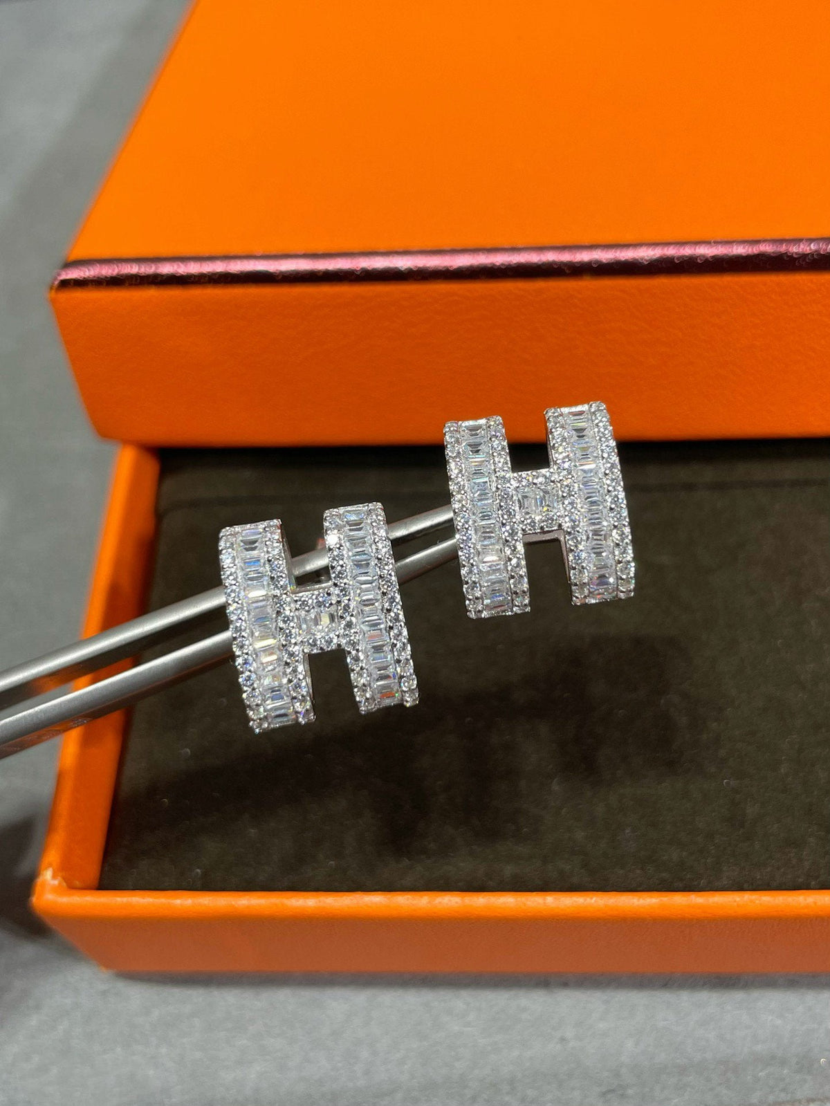 [⭐Shinejoy]Hスタッドピアス シルバーダイヤモンド
