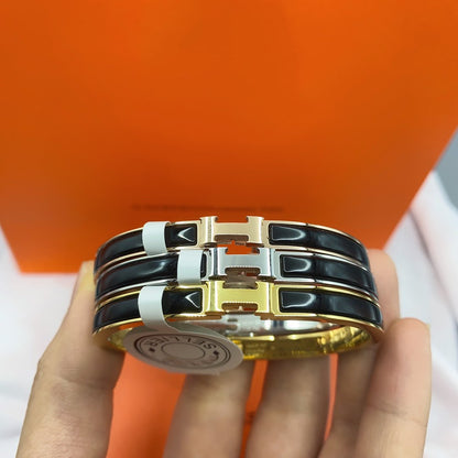[⭐Shinejoy]CLASSIC HM CLIC BLACK 8MM ENAMEL BRACELET