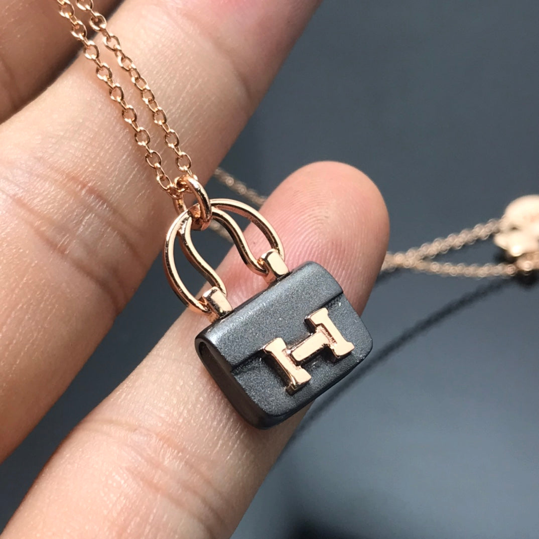 [⭐Shinejoy]レディース HM アミュレット コンスタンス ペンダント ネックレス