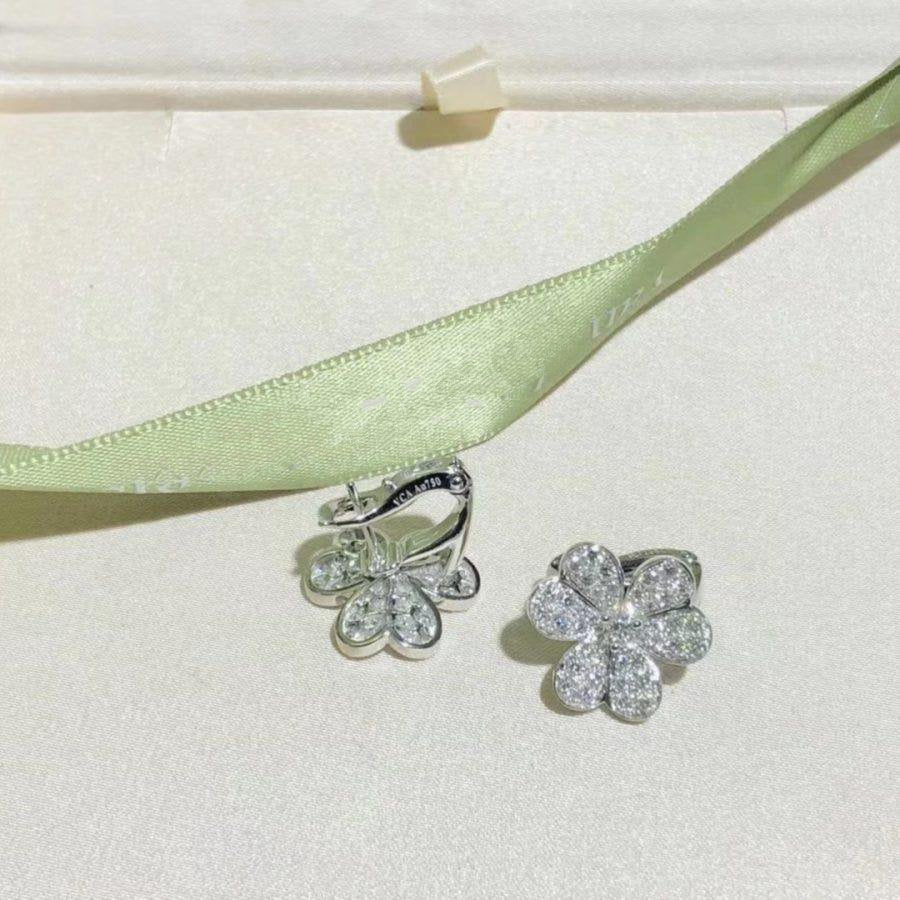 [⭐Shinejoy]フリヴォル シルバー フラワー ダイヤモンド ピアス