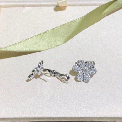 [⭐Shinejoy]フリヴォル シルバー フラワー ダイヤモンド ピアス