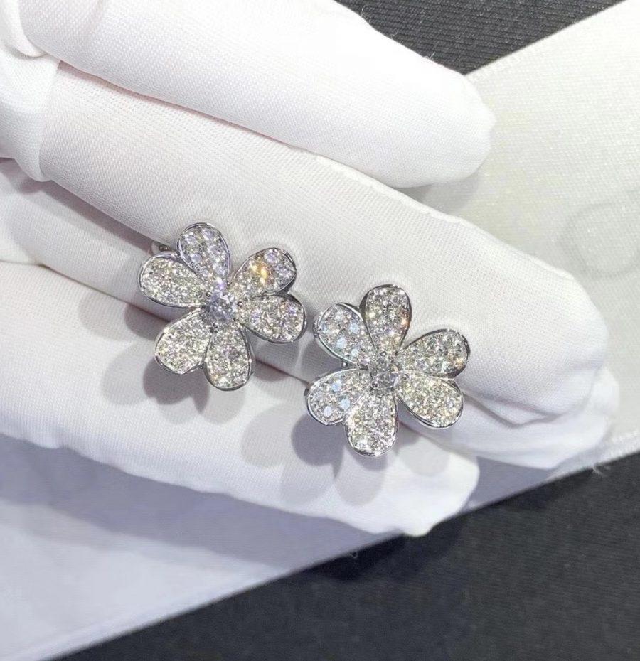 [⭐Shinejoy]フリヴォル シルバー フラワー ダイヤモンド ピアス