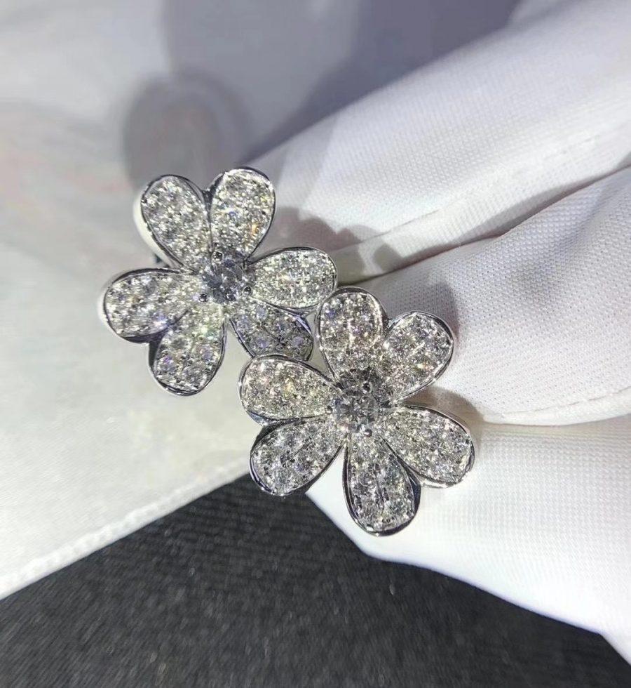 [⭐Shinejoy]フリヴォル シルバー フラワー ダイヤモンド ピアス